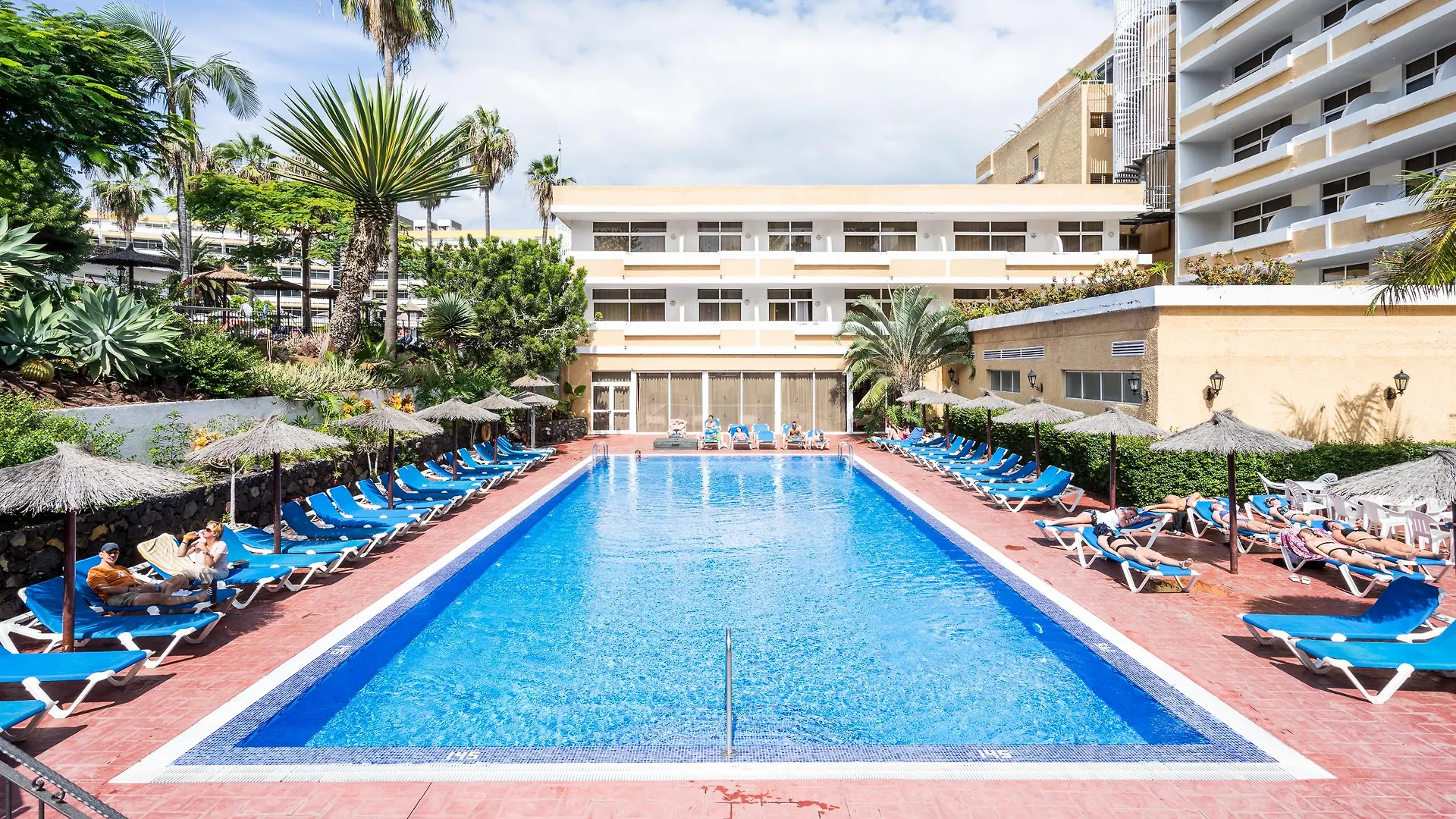 Complejo Bluesea Puerto Resort Compuesto Por Hotel Canarife Y Bonanza Palace Puerto de la Cruz   Puerto de la Cruz (Tenerife)