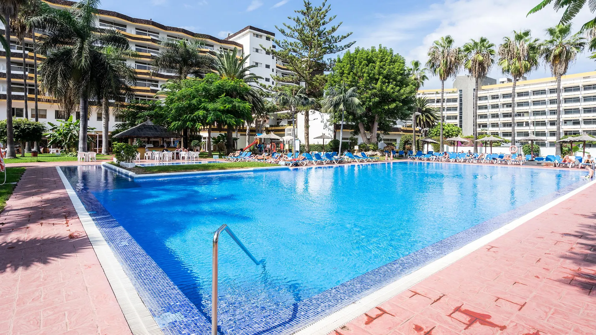Complejo Bluesea Puerto Resort Compuesto Por Hotel Canarife Y Bonanza Palace Puerto de la Cruz   Puerto de la Cruz (Tenerife)